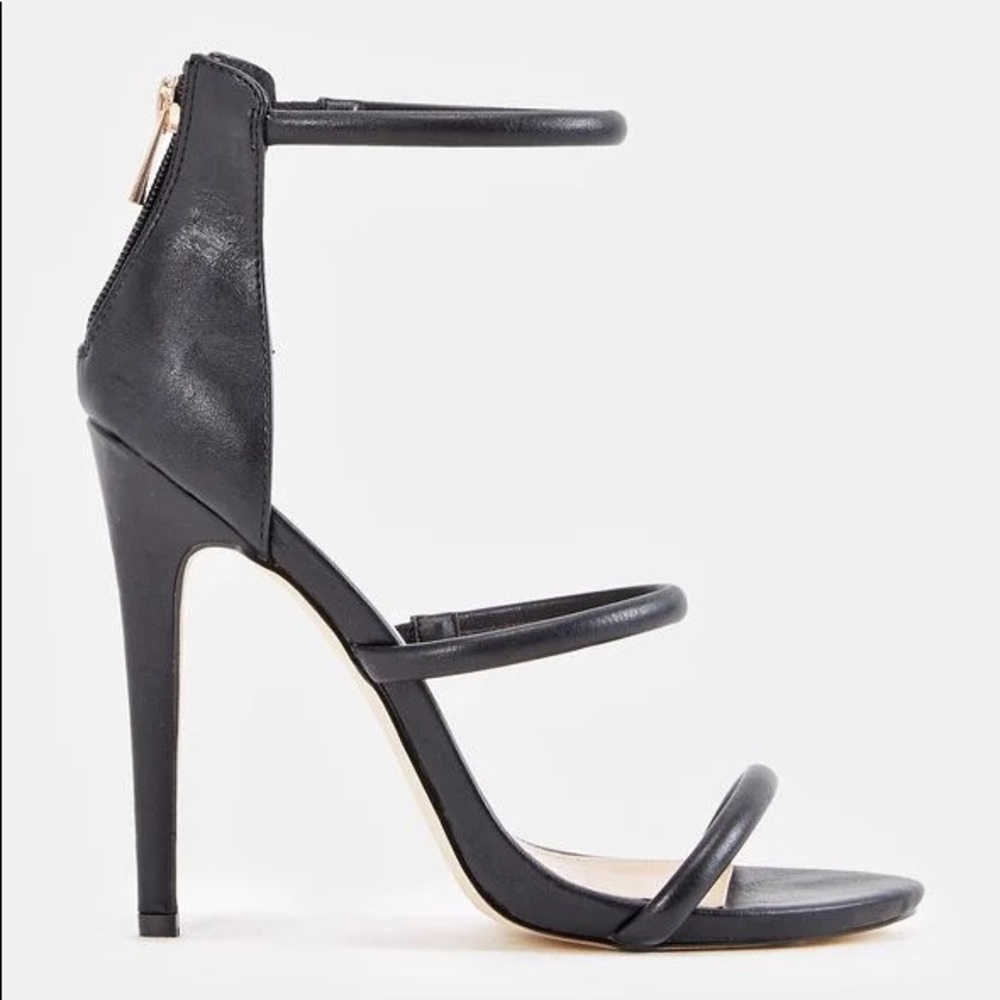 JustFab Black Dress Sandals Size 6